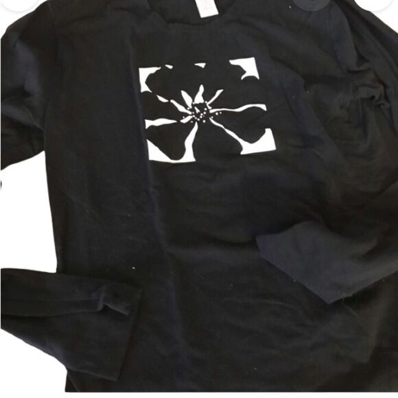 Nine West size large long sleeved t shirt new without tags see pics - Picture 1 of 4